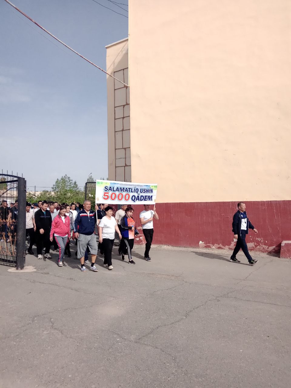 “Sogʻlom hayot sari 5000 qadam” shiori ostida yurish marafoni