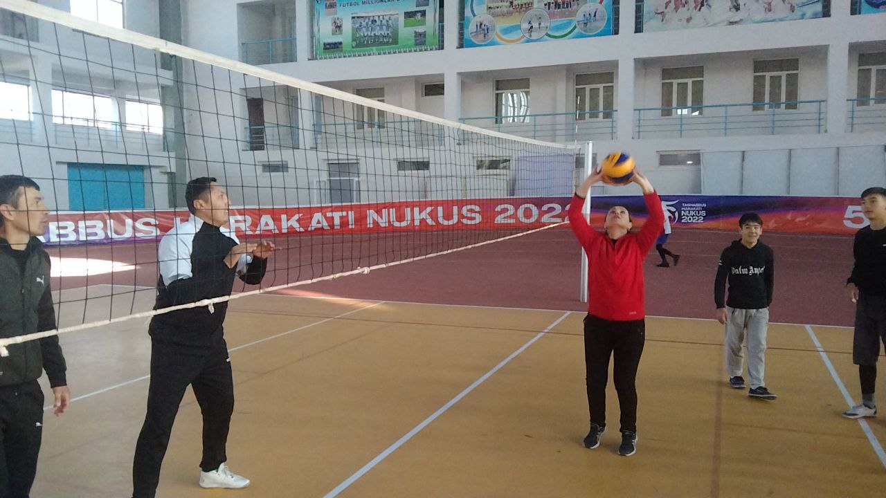 “Voleybol” sport turidan mahorat darsi tashkil etildi