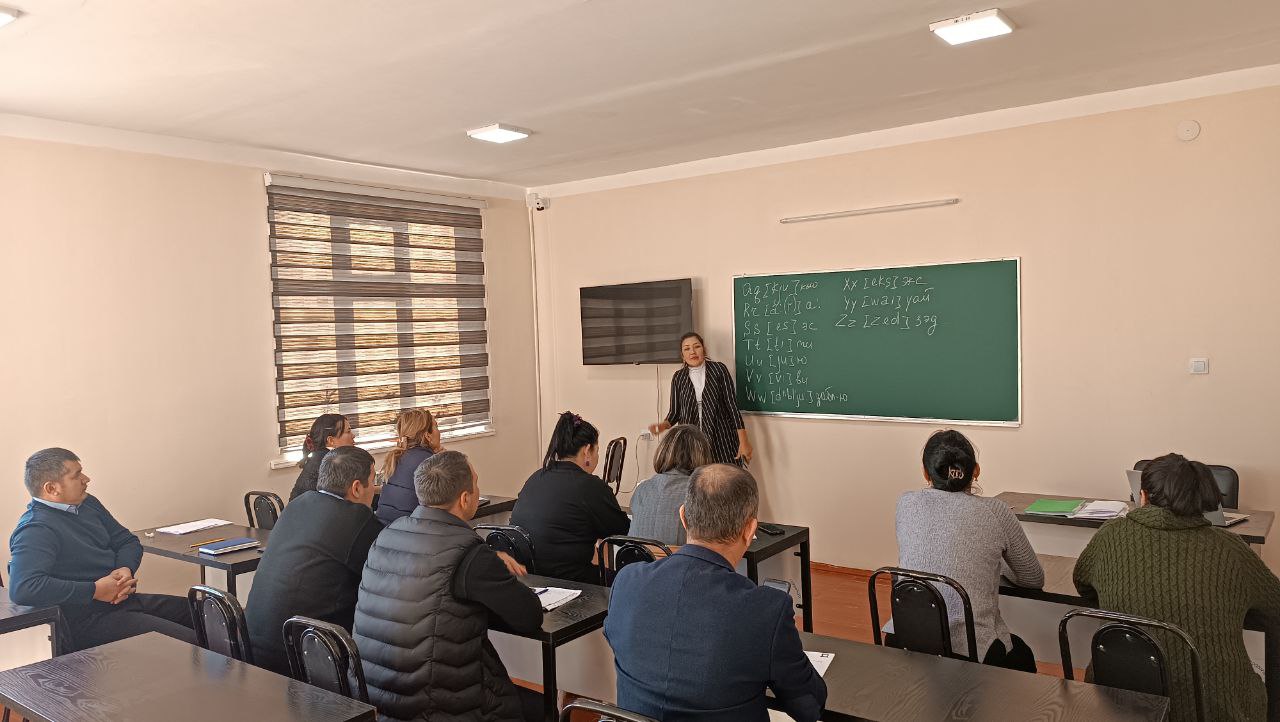 Ingliz tilidan oʻquv-seminar tashkil etildi.