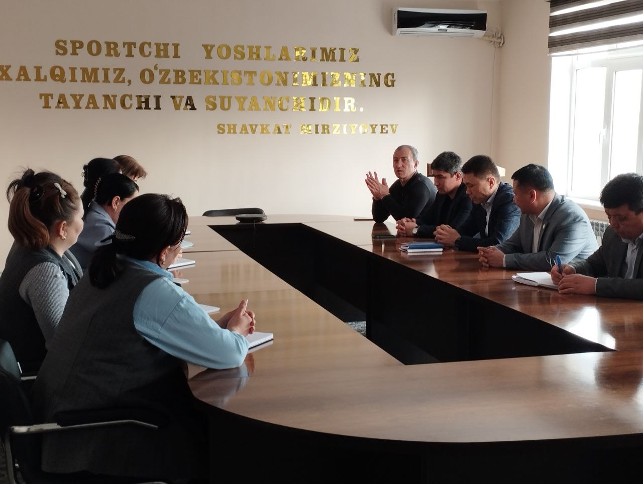 Vazirlik ishchi guruhi Nukus filialida