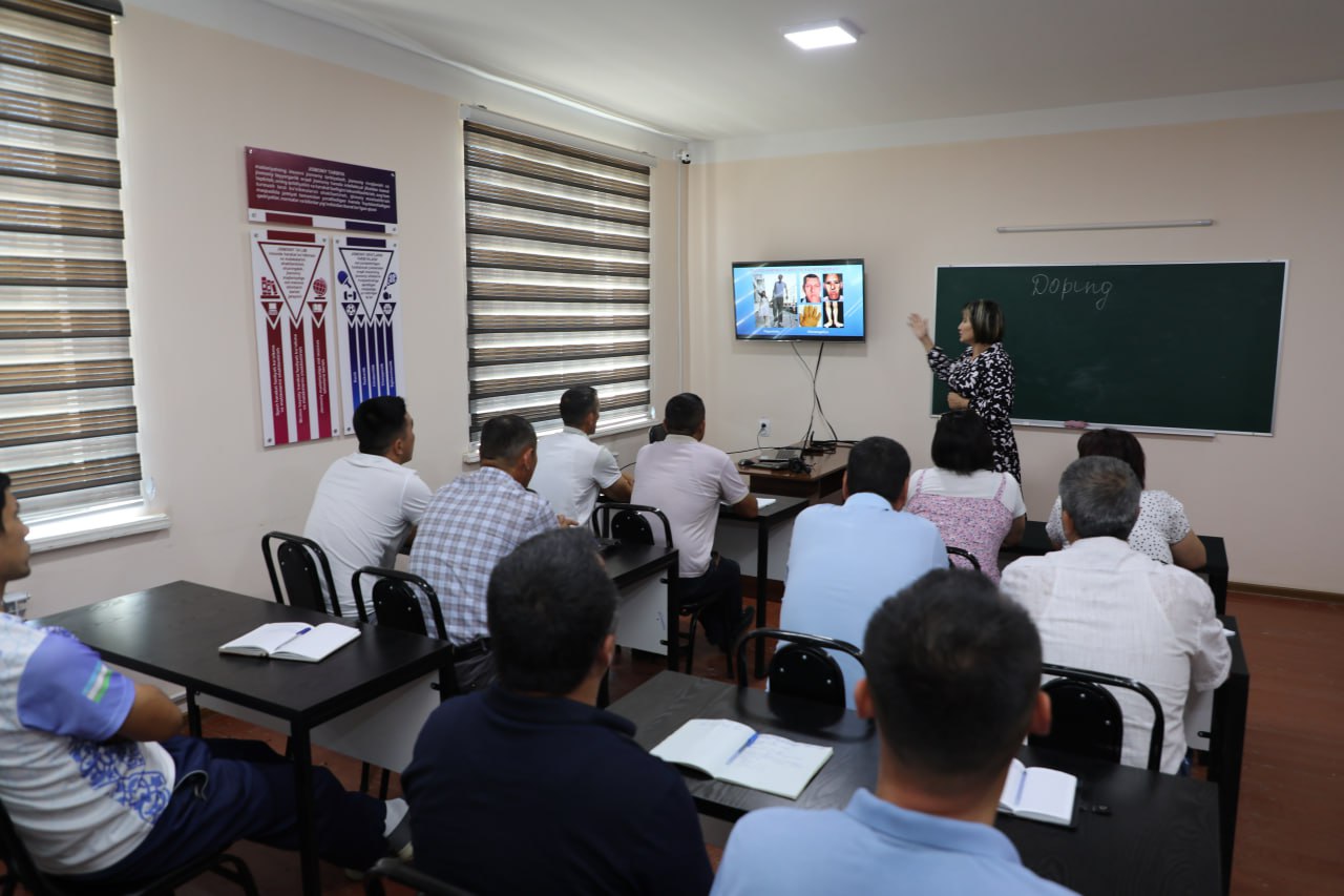 Nukus filialida seminar tashkil etildi.