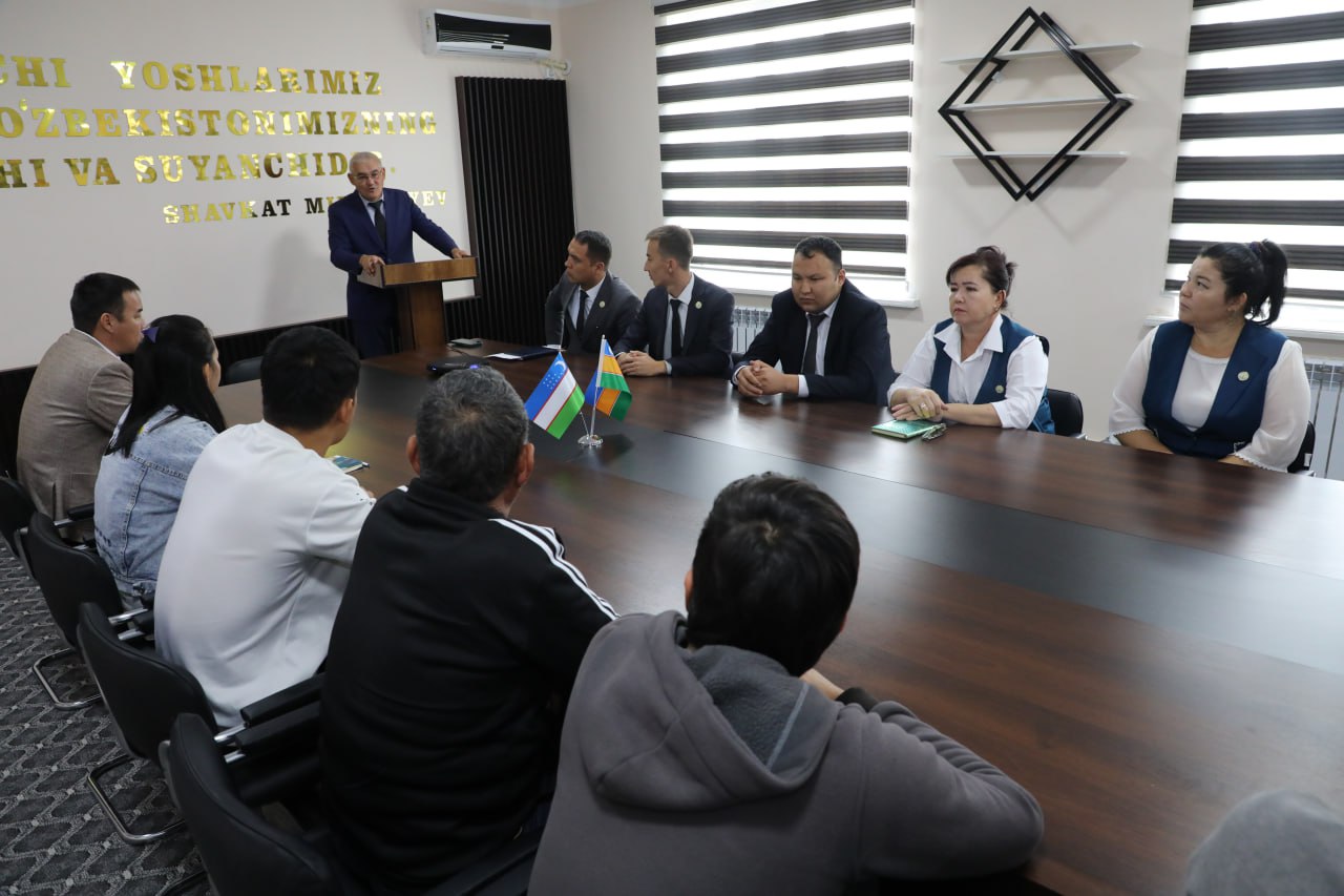 Nukus filialida “Huquqbuzarlik va korrupsiyaning oldini olish” mavzusida seminar tashkil etildi.