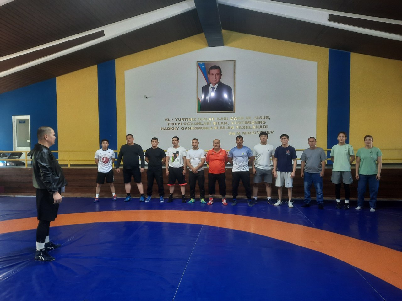 Nukus filialida “Erkin kurash” guruhi tinglovchilariga “Sport pedagogik mahoratini oshirish” modulidan amaliy dars tashkil qilindi.