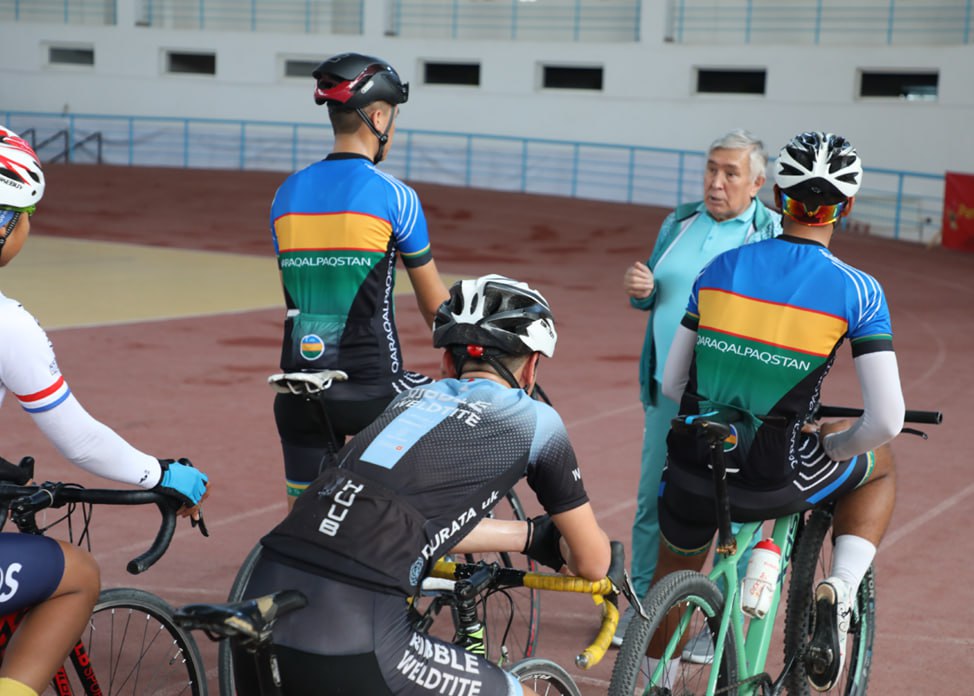 Nukus filialida Nukus shahar 1-son sport maktabi Velosport bazasida mahorat darsi tashkil etildi.