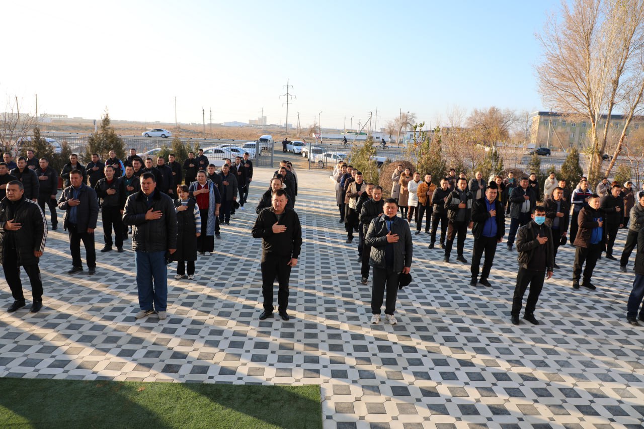 📌Nukus filialida 3+1 tizimi asosida amaliy mashg‘ulotlar O‘zbekiston Respublikasining Davlat madhiyasi bilan boshlandi.
