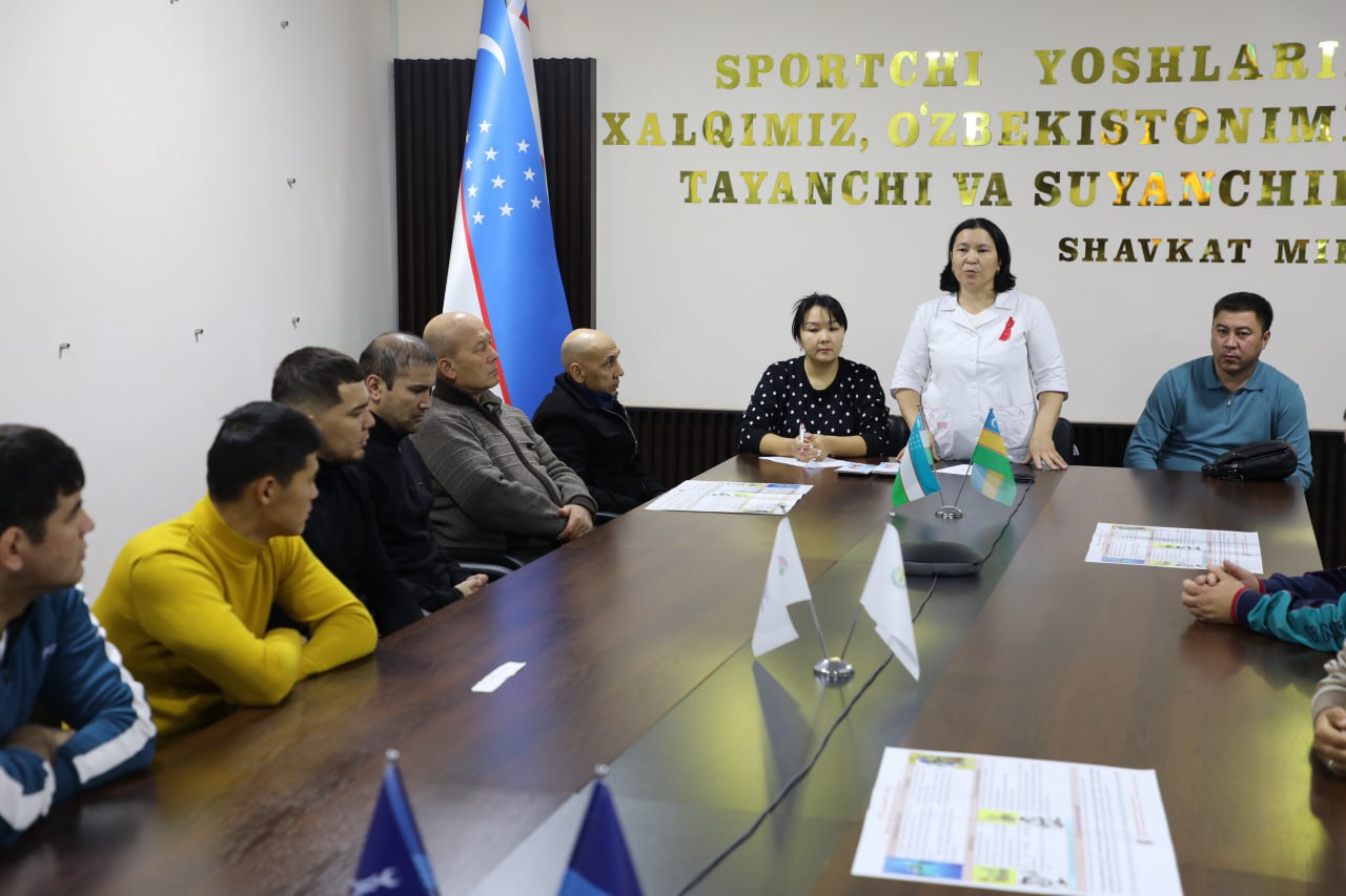 Nukus filialida “OIV va OITS oldini olish” mavzusida seminar tashkil etildi