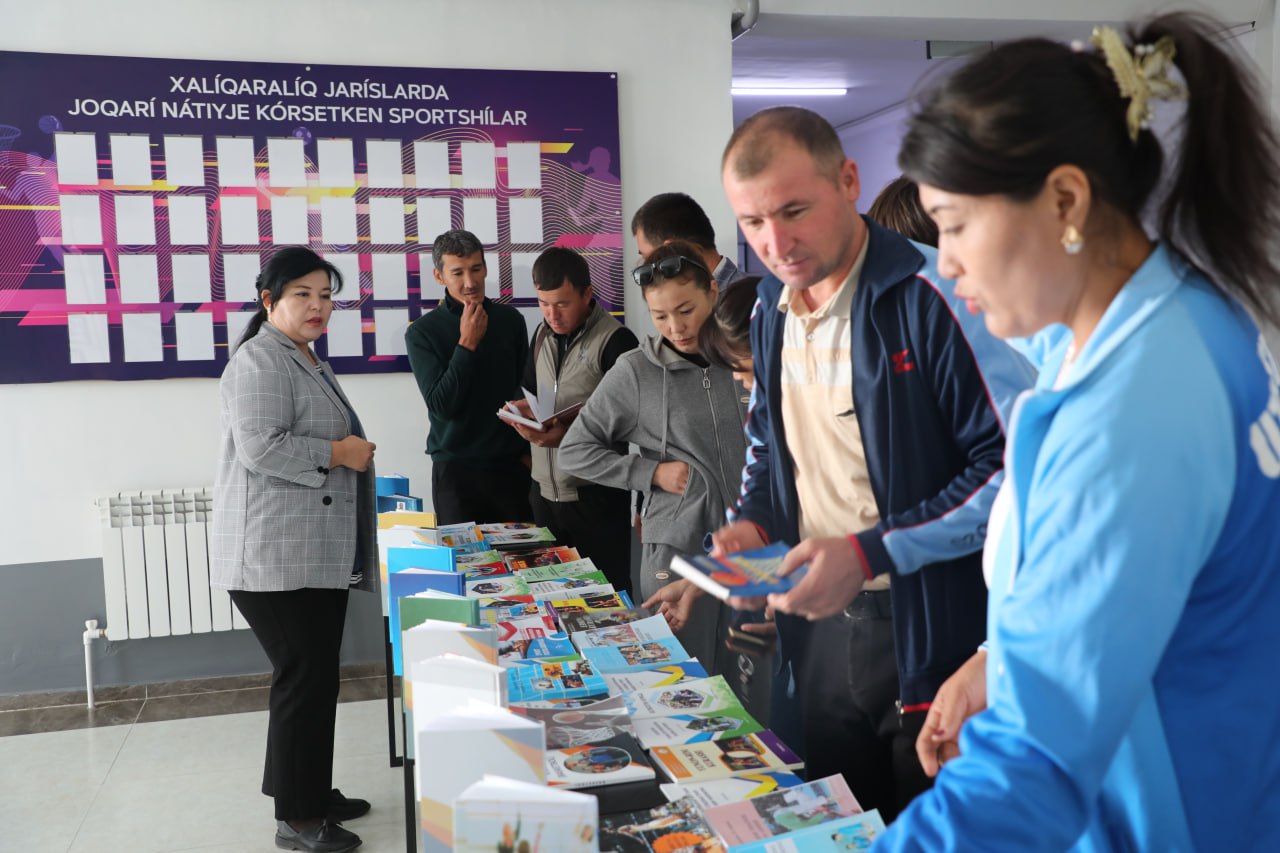 Nukus filialida “Kitob ko‘rgazmasi” tashkil etildi