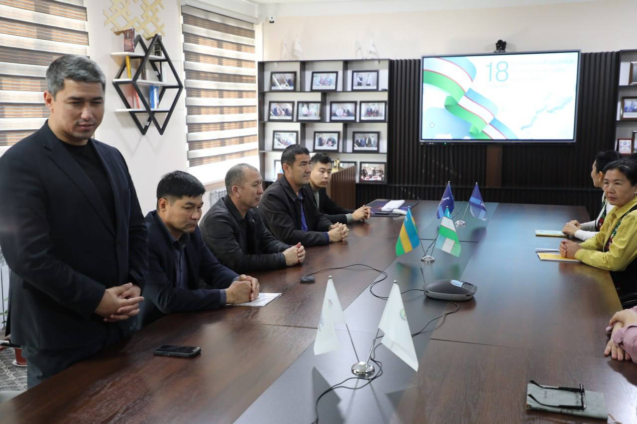 Nukus  filialida “18-noyabr — Oʻzbekiston Respublikasi Davlat bayrogʻi qabul qilingan kun” munosabati bilan tadbir tashkil etildi